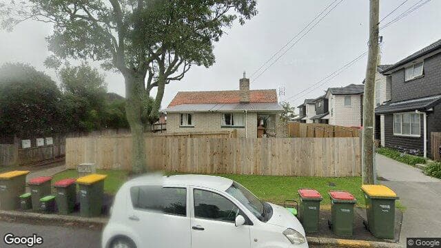 Street view of 30B Daventry Street