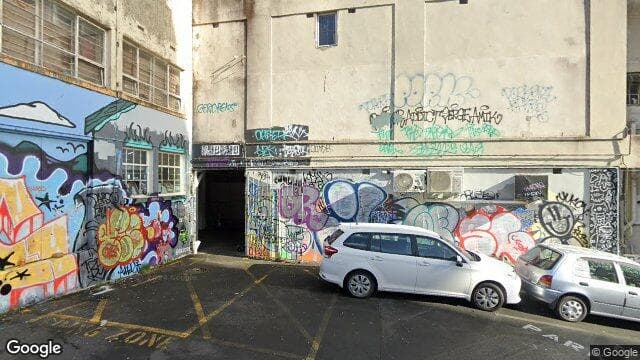 LES/183 Karangahape Road