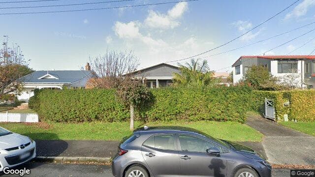 1 Frater Avenue