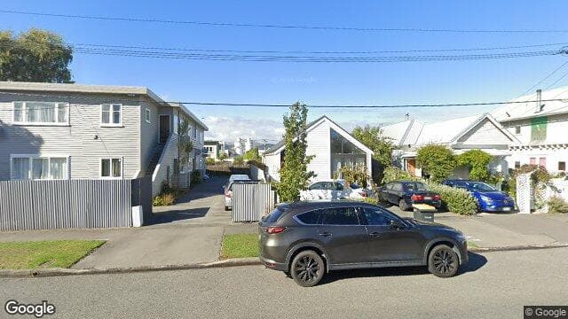 Street view of 392 Cashel St