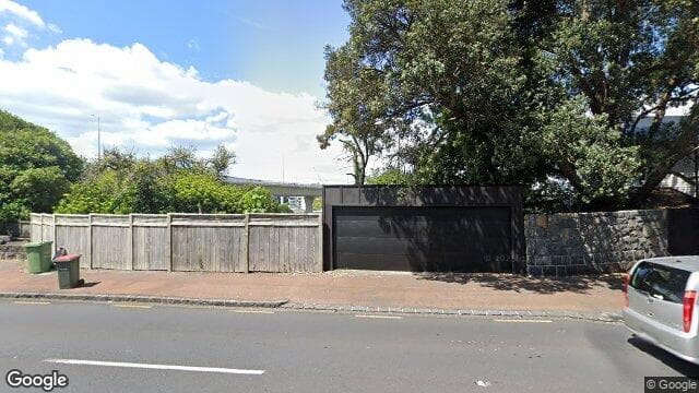 3/60 Gillies Avenue