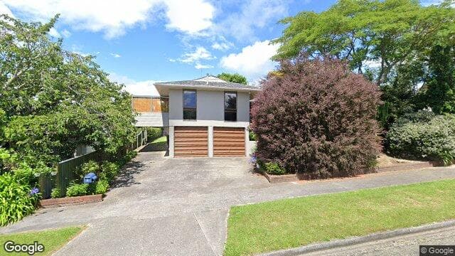 7 Capri Place