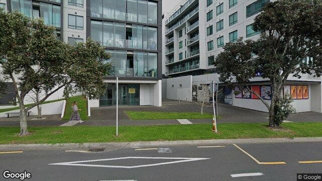 Street view of 323/8 Dockside Ln