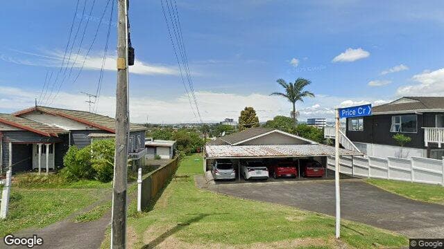 2/66 Ruawai Road