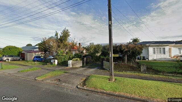 1/13 Youngs Road