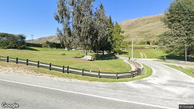 217 Wanaka Mount Aspiring Road