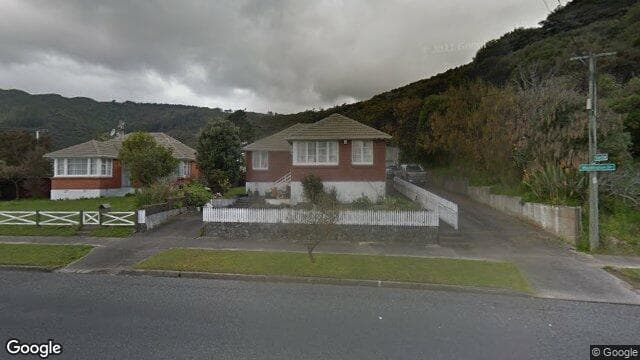 Street view of 270 Waddington Drive