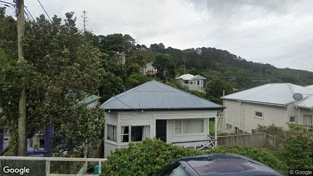 Street view of 196B Hanson Street