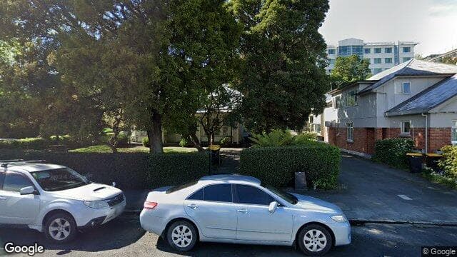 Street view of 385e Leith Street
