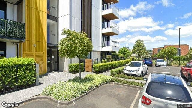 202/3 Bluegrey Avenue