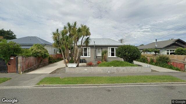 Street view of 5/522 Worcester St