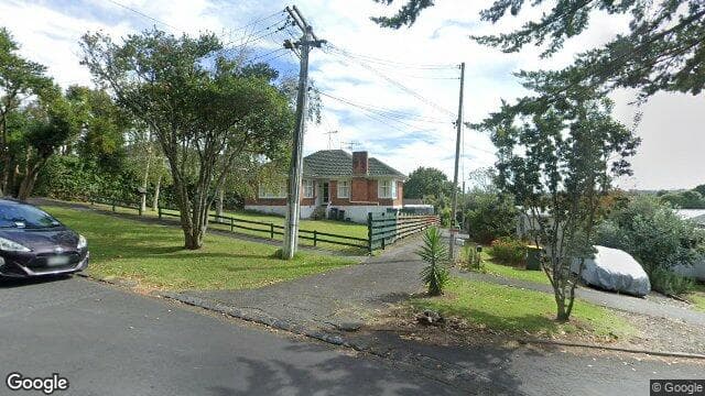 8 Elwood Place