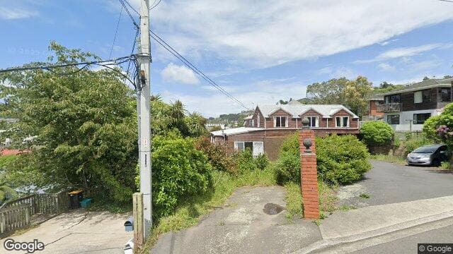 9A Woodland Road