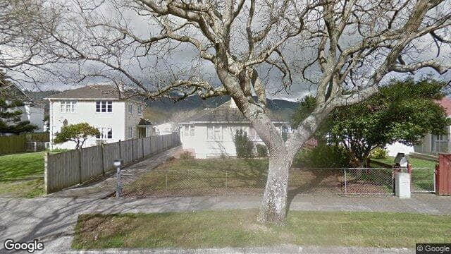 Street view of 20 Chapman Crescent