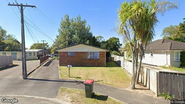38A Barrie Crescent