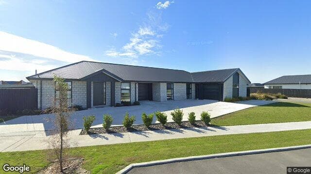 66 Waikirikiri Avenue
