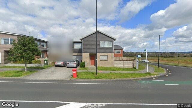 FLAT/229 Wainui Road