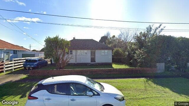3 Dixon Ave