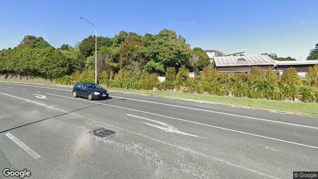 1/8d Schnapper Rock Road