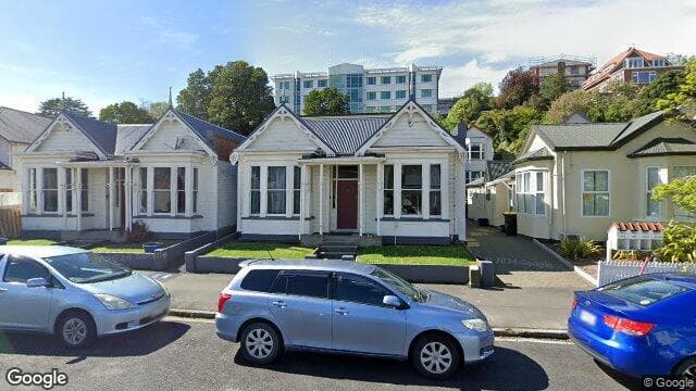 Street view of 371 Leith Street