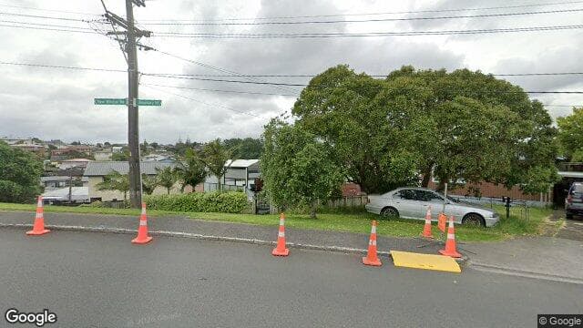 2 Boundary Road