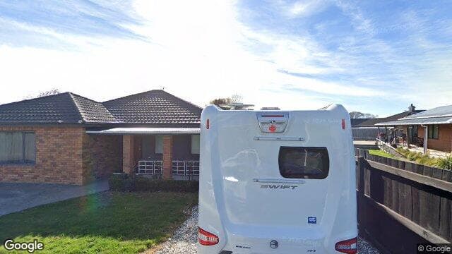 7A Holdaway Street