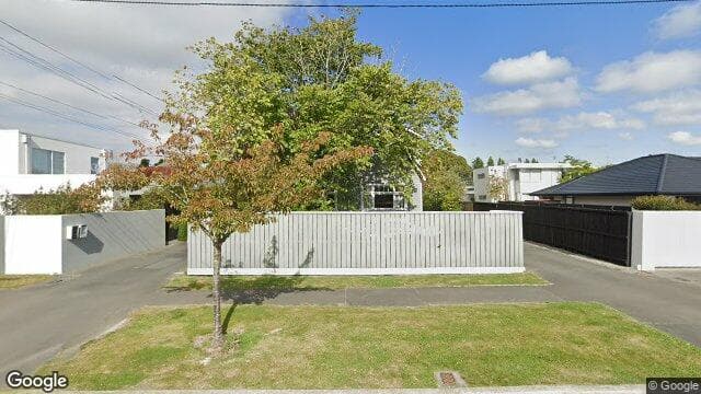 23 Garreg Rd