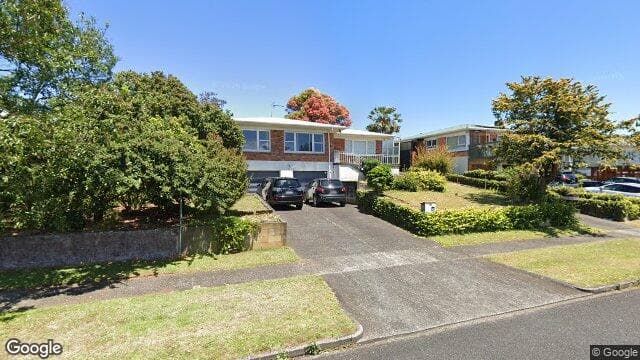 20 Richardson Avenue