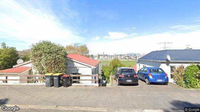 Street view of 179 Dundas Street