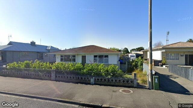 1/20 Latham Street