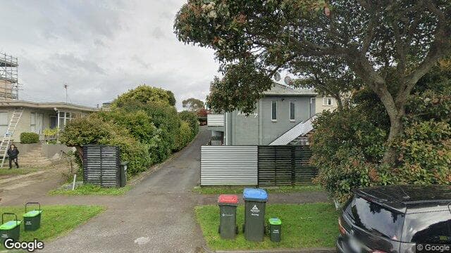 Street view of 5/11 Kingsway Avenue