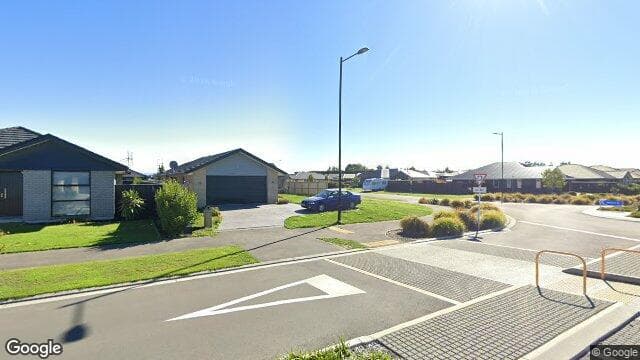7 Ed Hillary Dr
