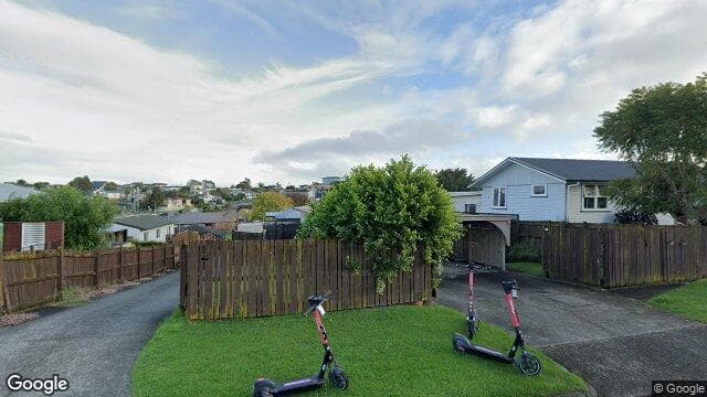 23A Linton Crescent