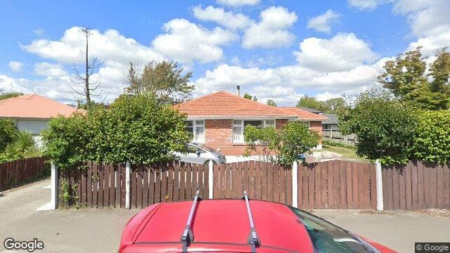 Street view of 83 Creyke Rd