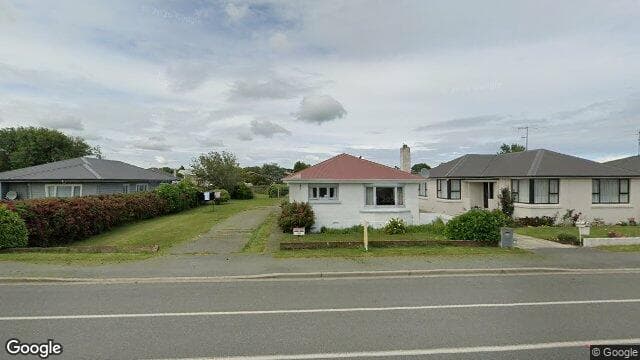 593A Tweed Street