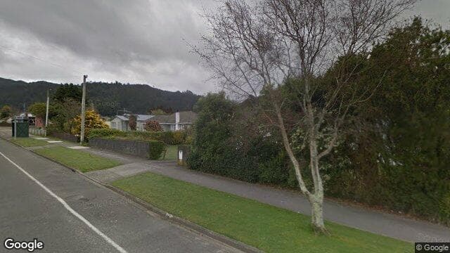 Street view of 7/370 Stokes Valley Road