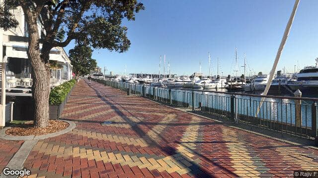 4J/99 Customs Street West