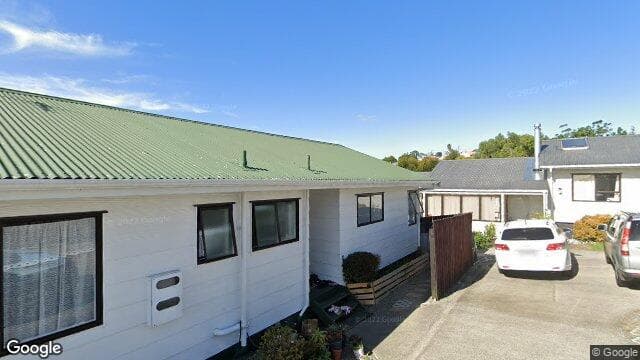 4/92 Awaroa Road