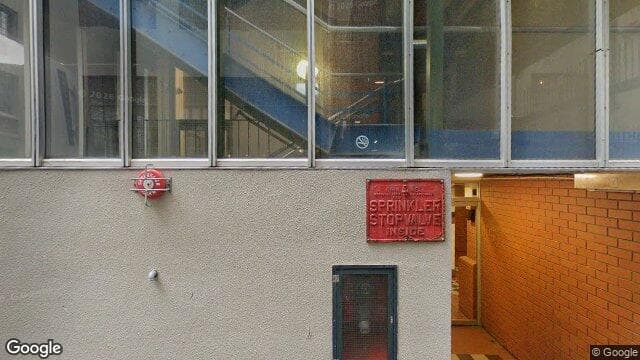 8/5 Eva Street