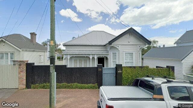 34 Gladstone Road
