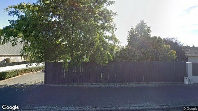 70 Middle Road
