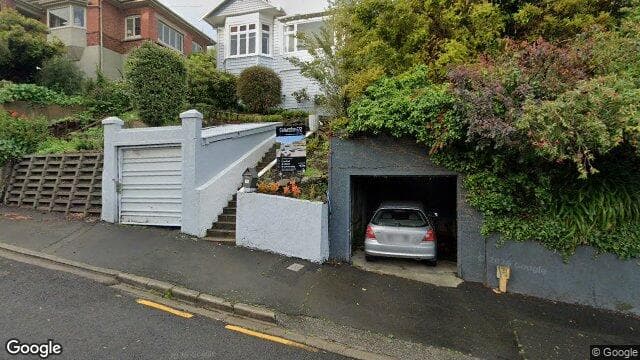 Street view of 28 Murray Street