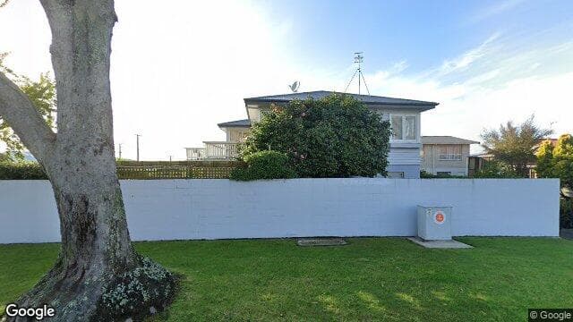 43 Hinewa Road