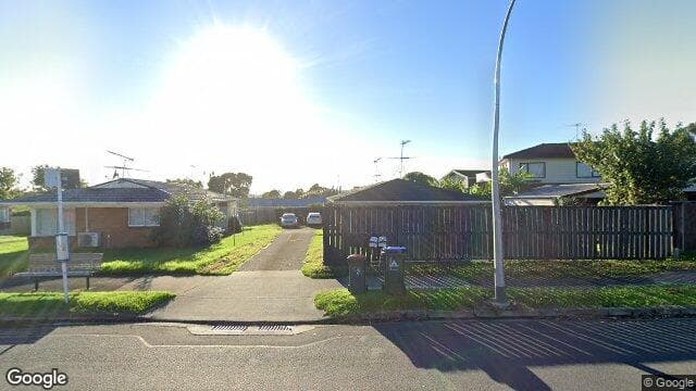 2/82 Howard Hunter Avenue