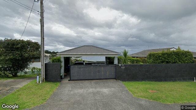 16 Hadfield Street