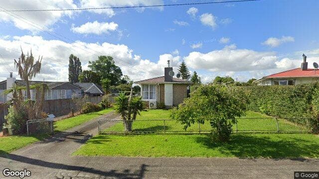 6 Coppins Road