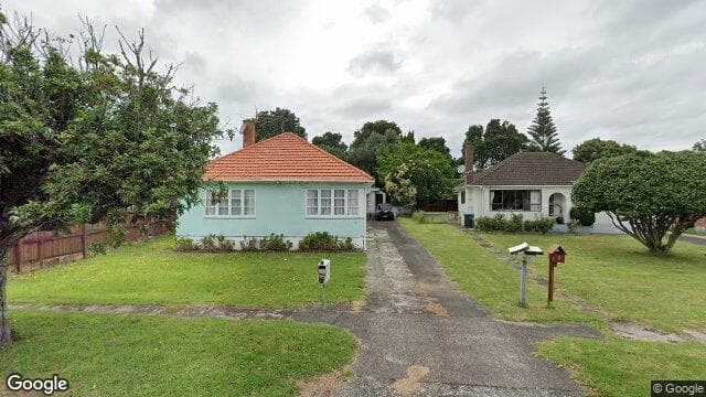 2/6 Bridgman Avenue