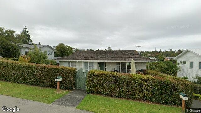87 Evelyn Road