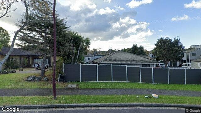 2/36 John Jennings Drive