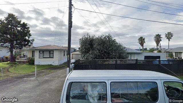 8/5 McManus Place